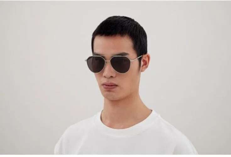 Alexander McQueen AM0478S Sunglasses - view 7